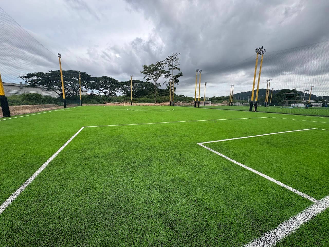 88arena สนามหญ้าเทียมภูเก็ต