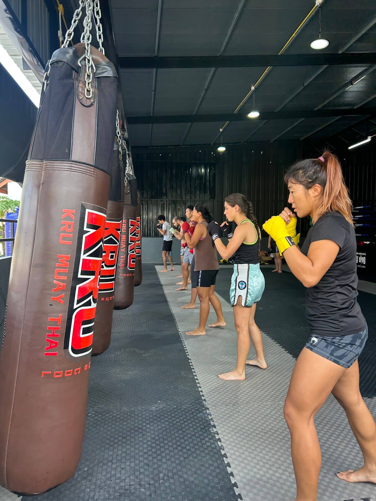 KRU MUAY THAI GYM